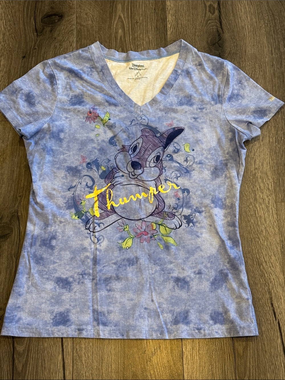 Disneyland Disney World Women's Light Blue Tie-Dye Thumper V-Neck Tee Adorable